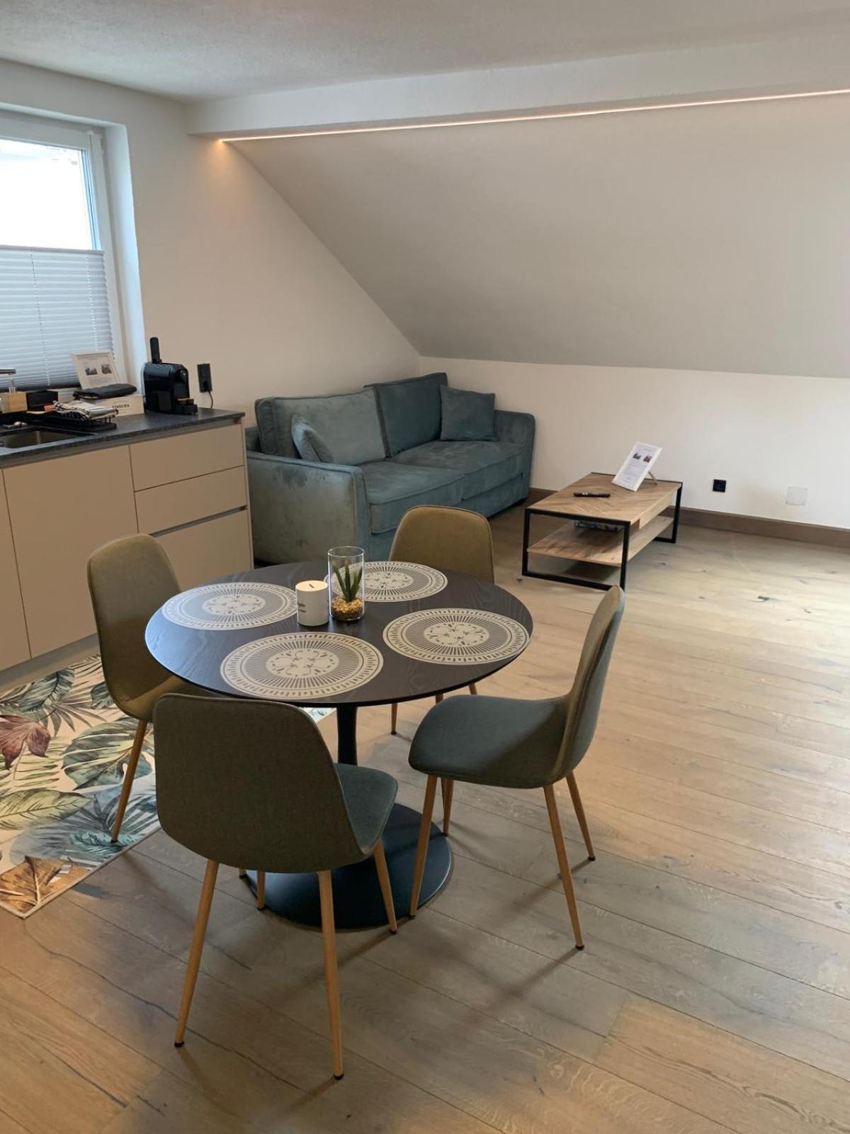 Idyllische Suite In Zentrumsnaehe Mit Parkplatz Top 2 Gmunden Exterior photo